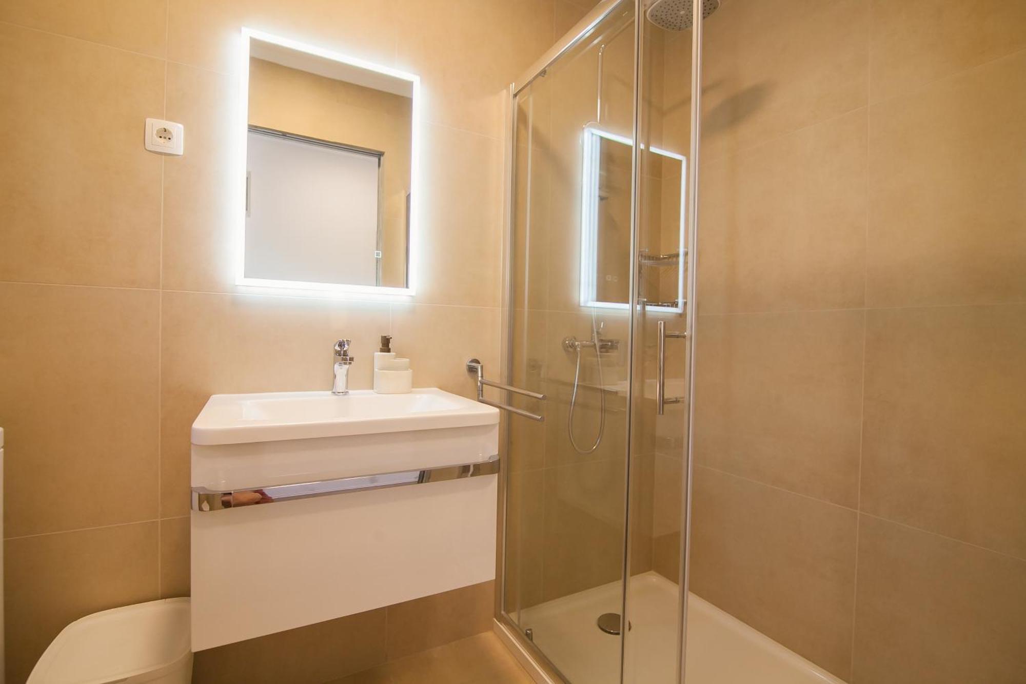 Sirius Apartments Bol Kültér fotó